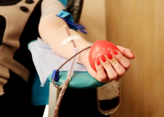 На донорской акции в мосгордуме сдали девять литров крови