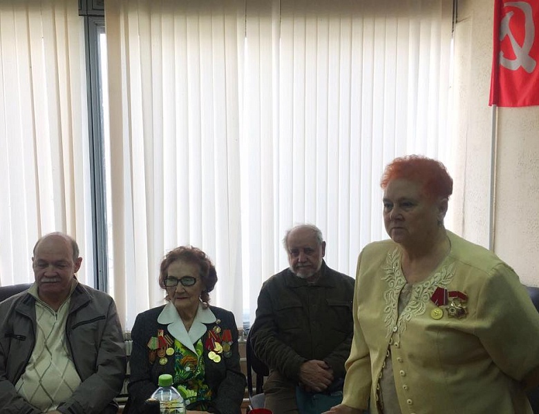 Поздравления ветеранов Обручевского района