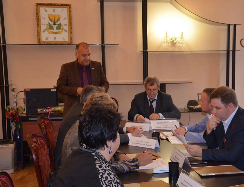 Заседание Совета депутатов в Котловке