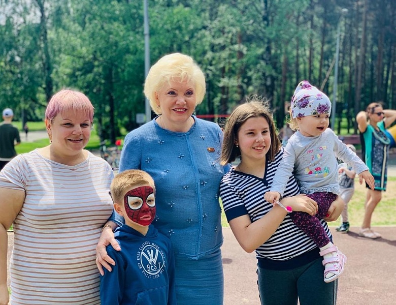День многодетных семей в парке "Сосенки" в Котловке