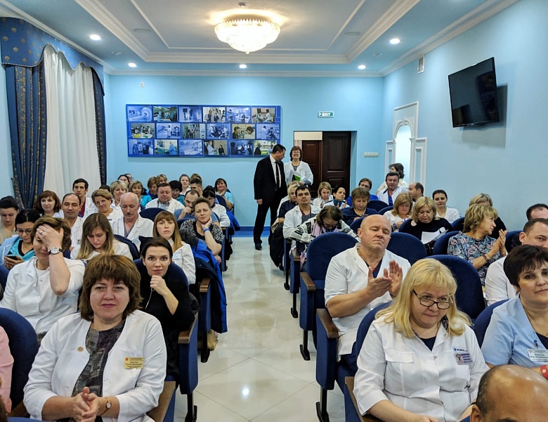 Сотрудники ГКБ имени В.В. Виноградова получили Почетные грамоты МГД